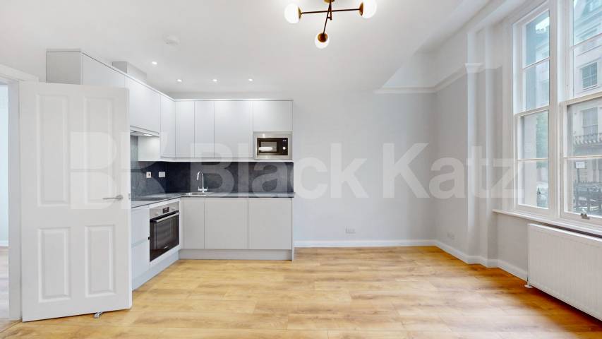 Newly refurbished one bed within walking distance to Paddington & Bayswater Gloucester Terrace, Bayswater